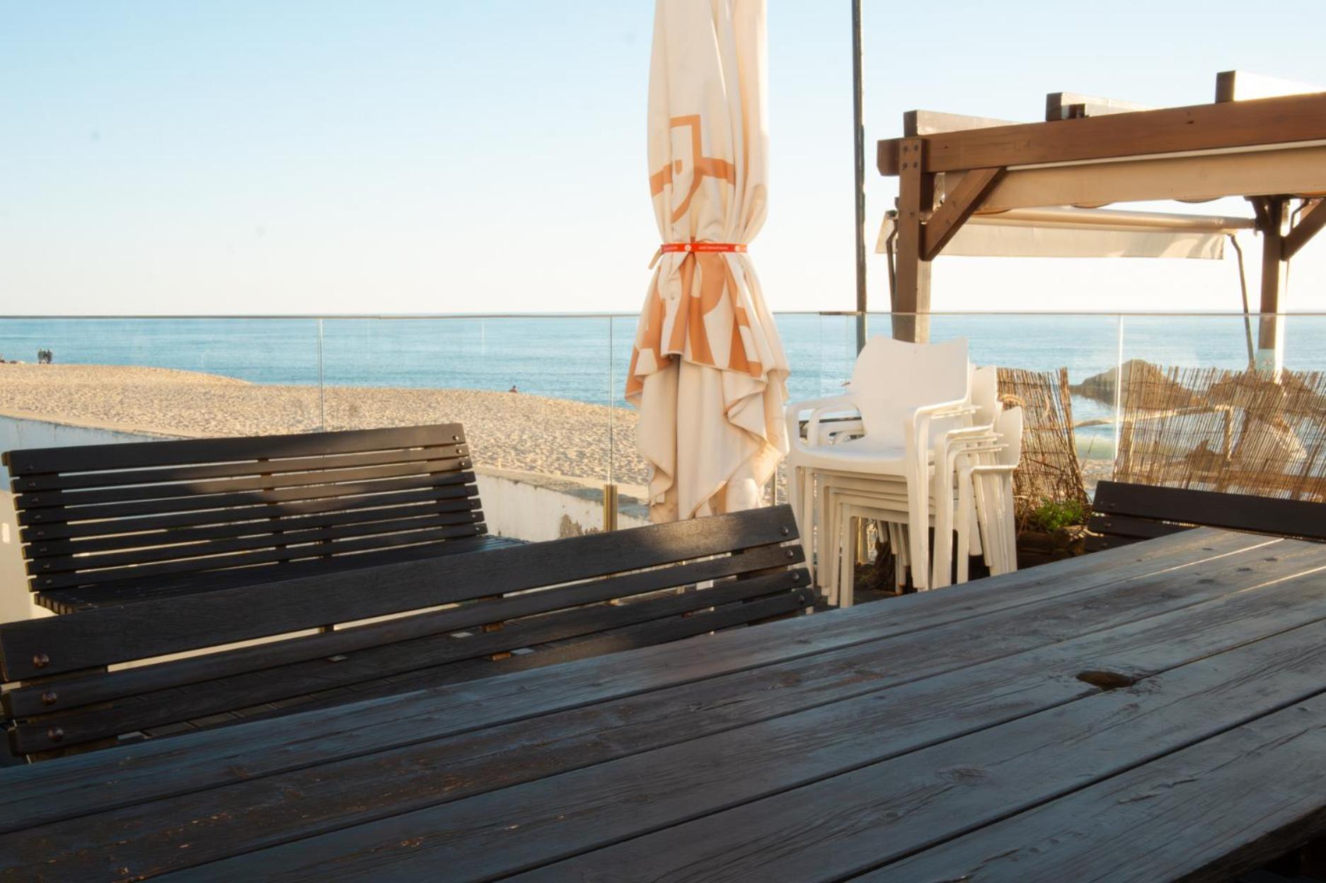 Wax Suite Life Is A Beach Faro Bagian luar foto